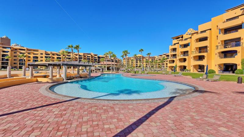 Ground Floor 1BR Beachfront - Steps to Pool - Princesa E104 - BeachBumCondos - image 14