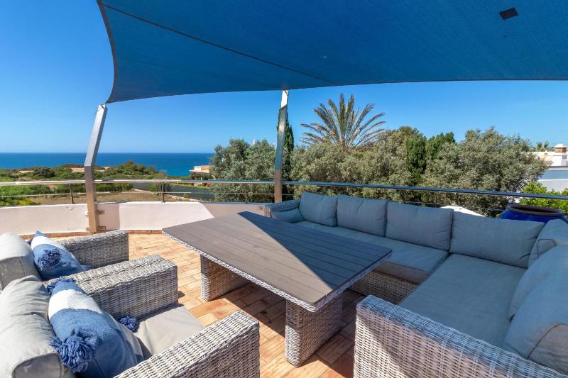 Casa Polgoda luxury villa with ocean views - image 13