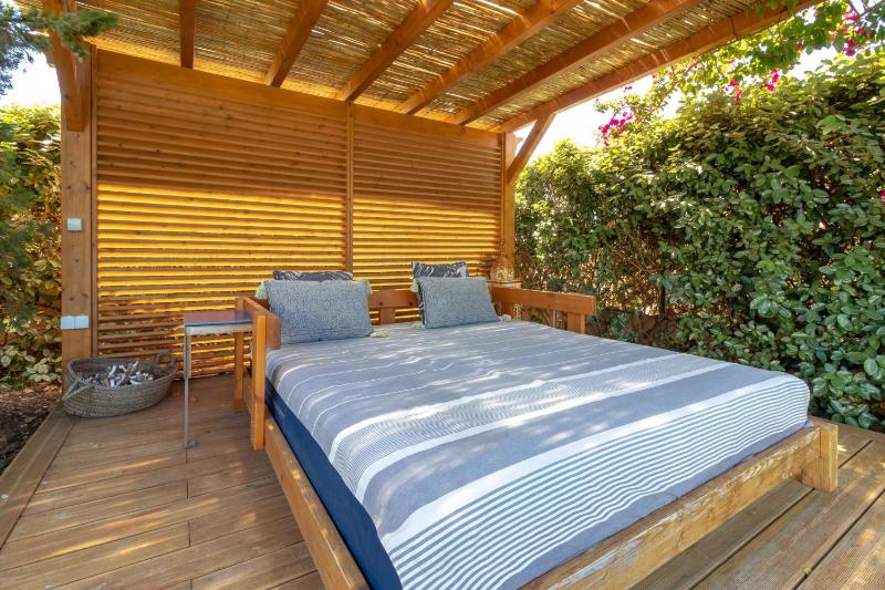 Casa Polgoda luxury villa with ocean views - image 5