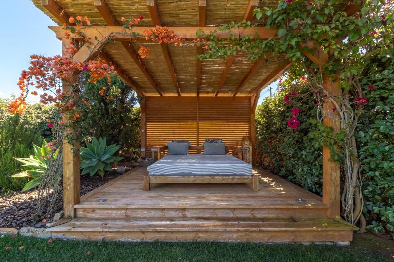 Casa Polgoda luxury villa with ocean views - image 20