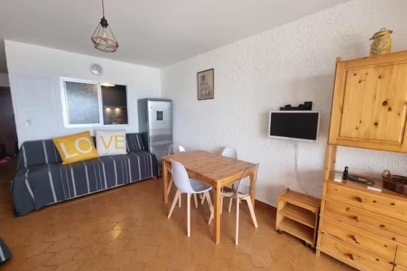 Studio of 30m with nice view on the sea - image 15