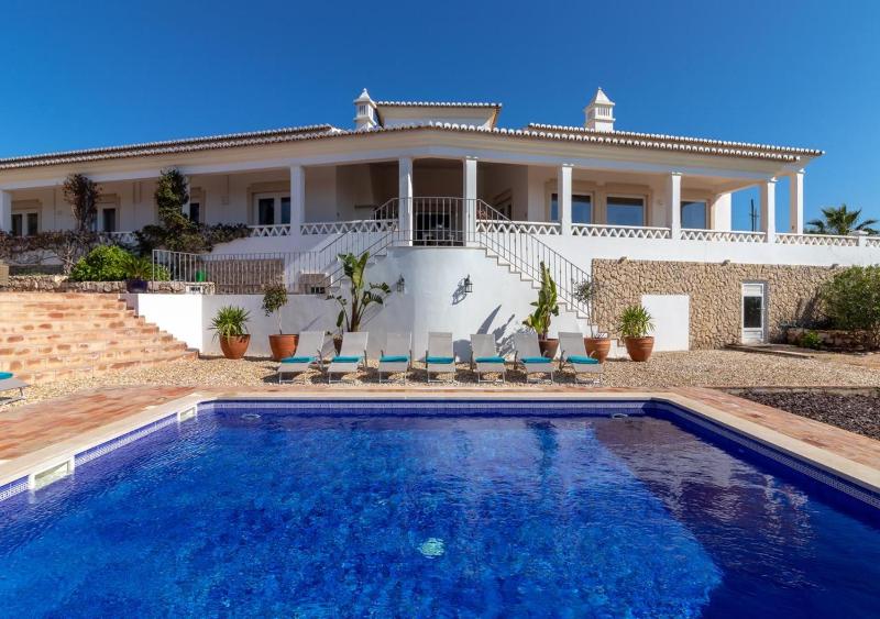 Villa Atlantic Blue Luxury with Ocean views - image 41