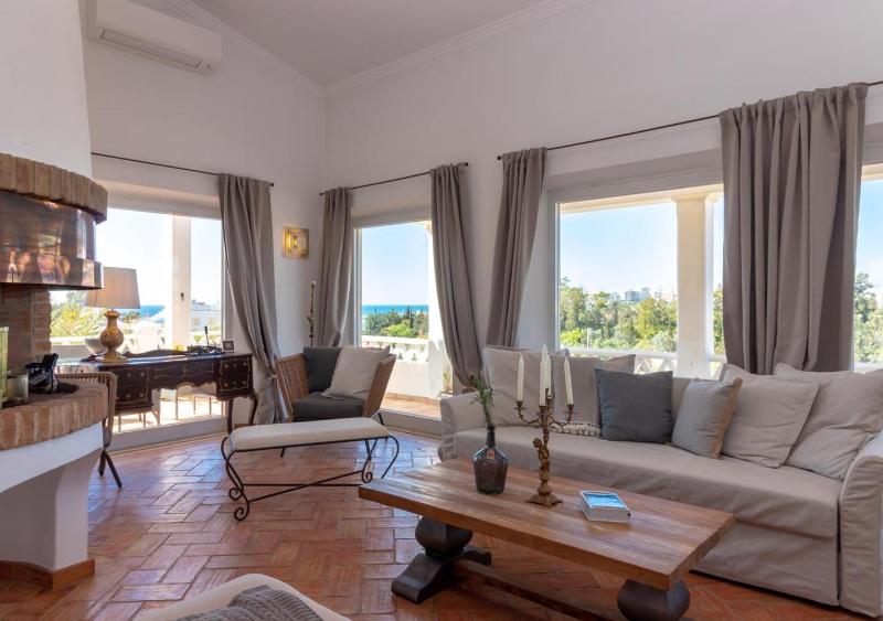 Villa Atlantic Blue Luxury with Ocean views - image 15