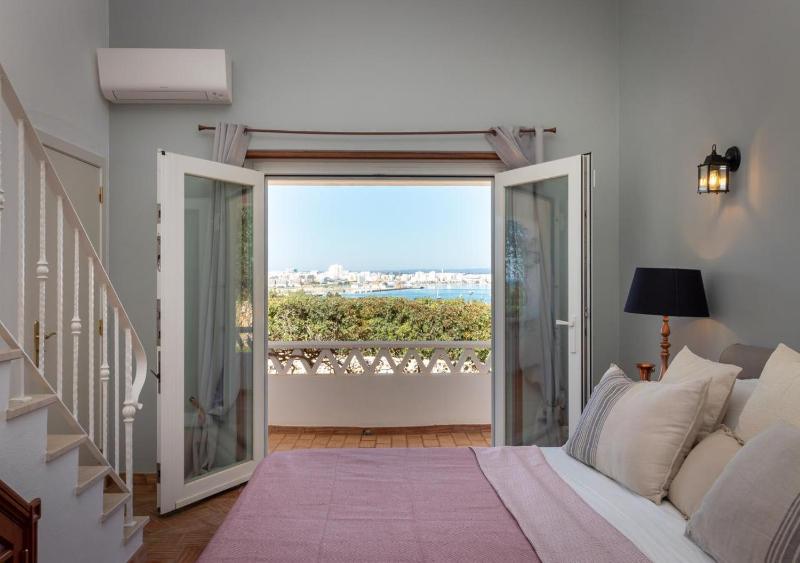 Villa Atlantic Blue Luxury with Ocean views - image 40