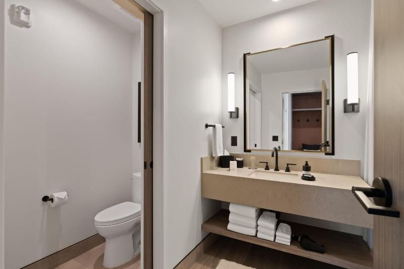 Canyons Village Retreat at Pendry Park City Utah - image 3