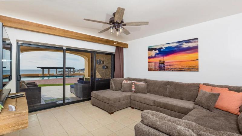 Ground Floor 2BR Beachfront - Steps to Pool - Princesa E104 - BeachBumCondos - image 44