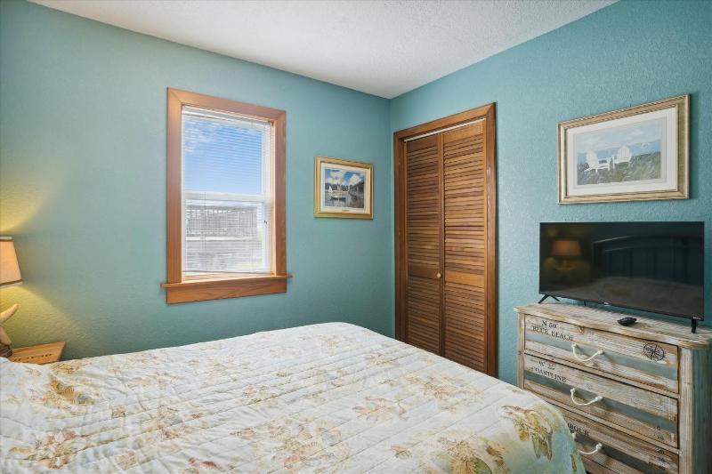 5863 - Belvidere East - image 39