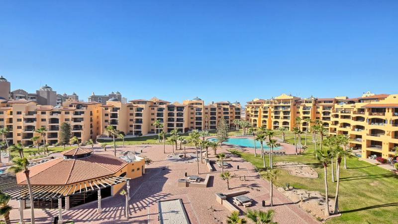 1-Bedroom Beachfront Penthouse at Princesa Resort - BeachBumCondos - image 13