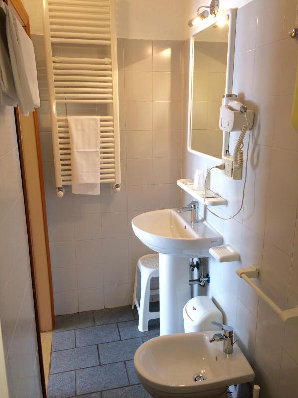 Triple Room image 2