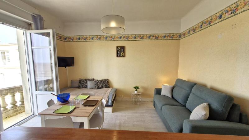 Royan PONTAILLAC - STUDIO PLEINE VUE MER - Ideal PETIT BUDGET - image 12