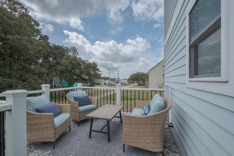 5136 - Bayside Breeze - image 10