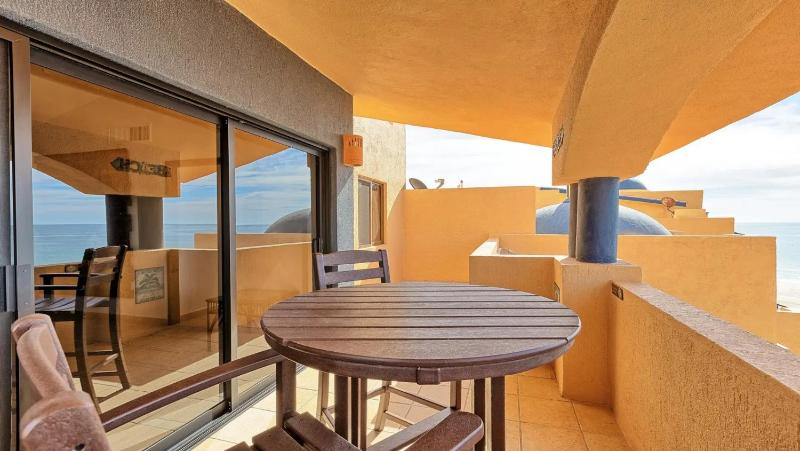 Two-Story 2-Bedroom Beachfront Penthouse at Princesa Resort - BeachBumCondos - image 4