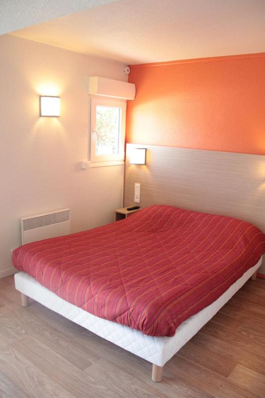 Double Room image 2