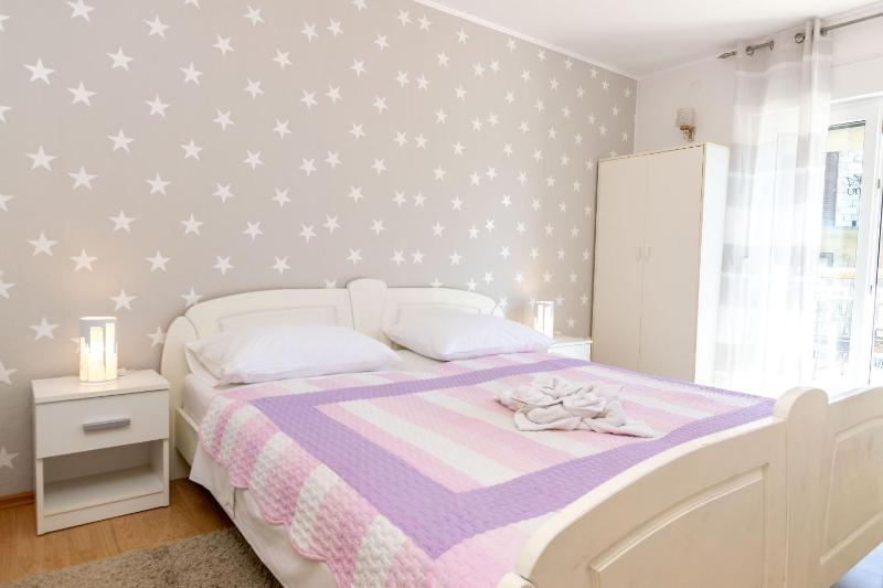 Apartments Knez - image 33
