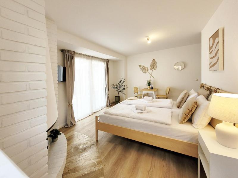 Charmantes Appartement am Hafen mit gratis Bettwäsche-Paket und Terrasse - image 18