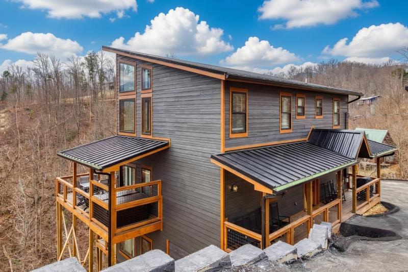 Longview Lodge - Mountain Views - image 1