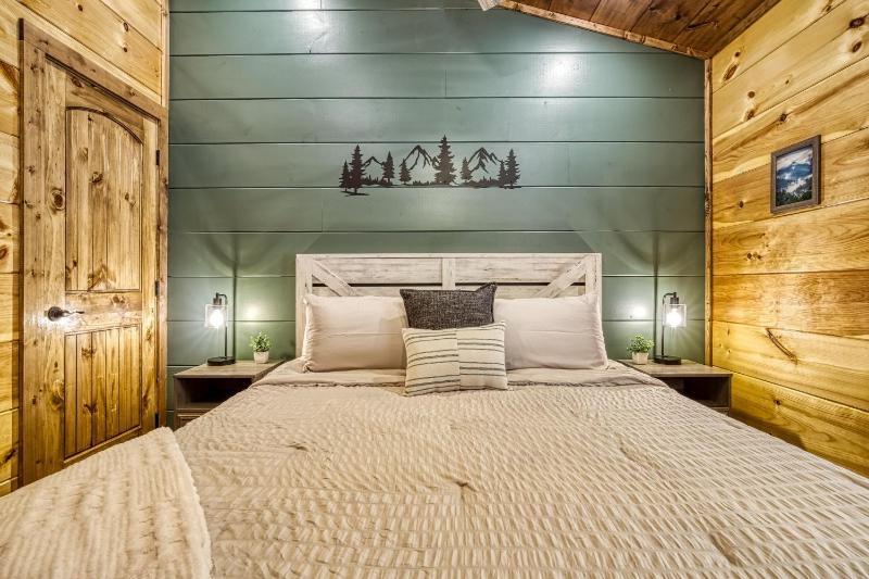 Longview Lodge - Mountain Views - image 3