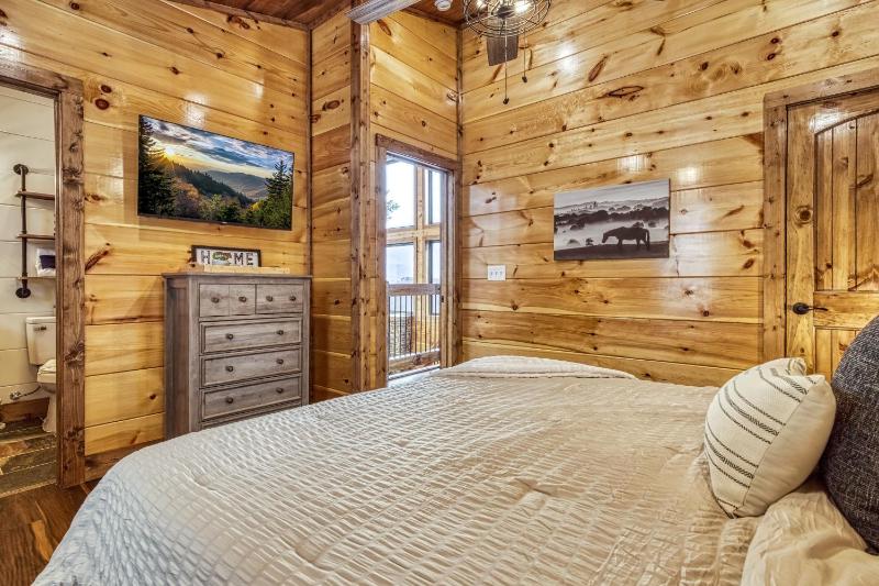 Longview Lodge - Mountain Views - image 36