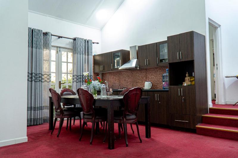 Hillcroft Villa - image 19