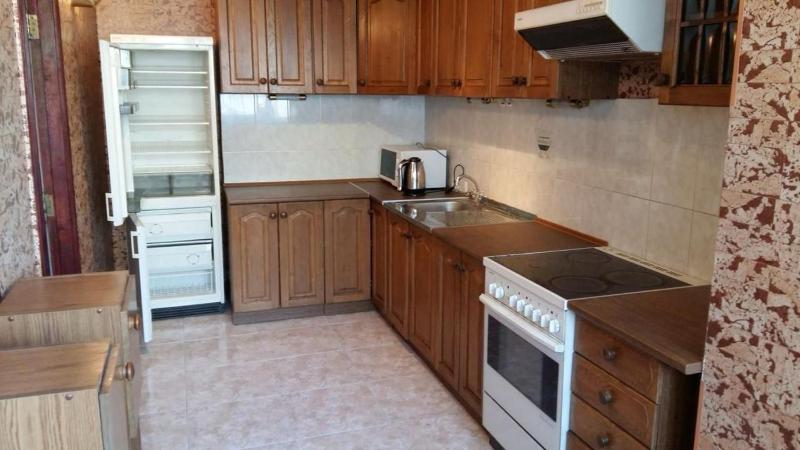 Antonovicha 102 Street - image 8
