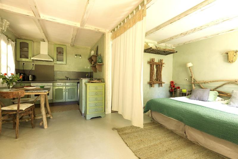 Domaine de Rhodes - 5 Chambres et 7 locations de vacances - image 39