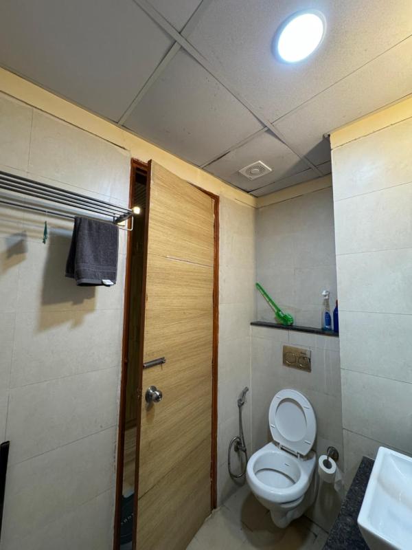 The Suites - image 10
