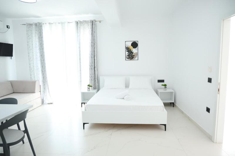 Vila Lori - image 13
