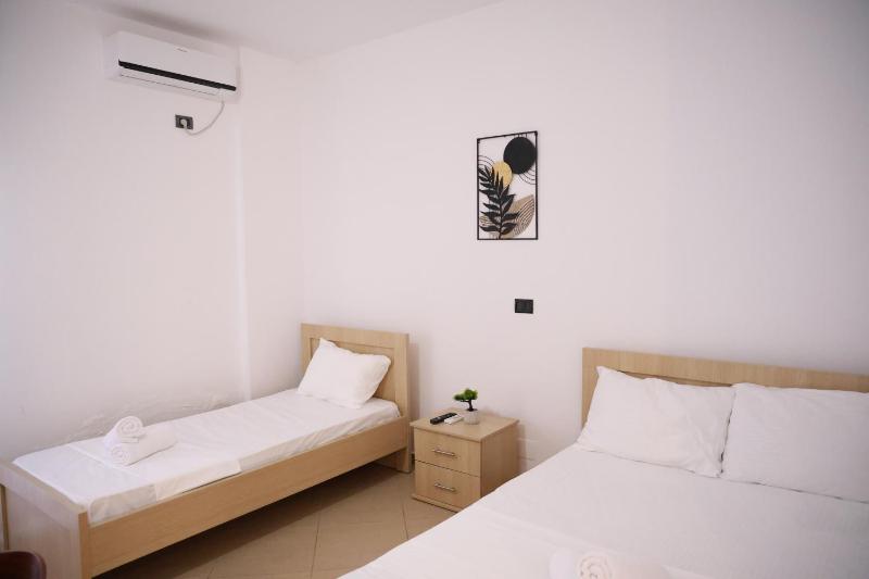 Vila Lori - image 11
