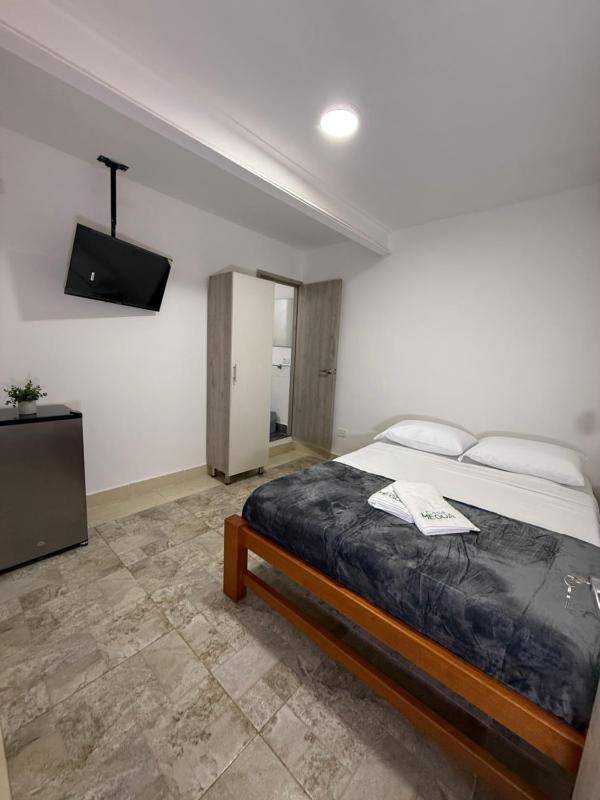 Apartaestudio grupal privado dentro de hotel - image 10