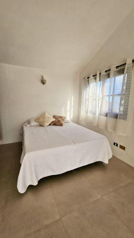 Casa a 1 cuadra de Playa Mansa Piscina y BBQ - image 17