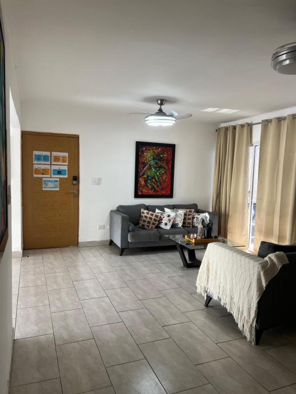 Apartamento con Vista a la Marina San Soucí y Balcón con Vista a la Zona Colonial - image 9