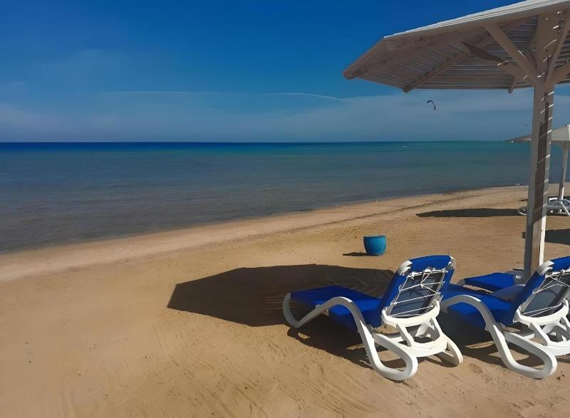 Royal Beach Premier Luxury Stay - image 24