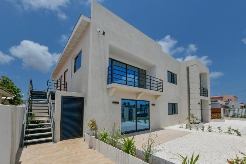 Loveli Stay Aruba - image 18