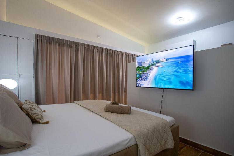 Loveli Stay Aruba - image 41