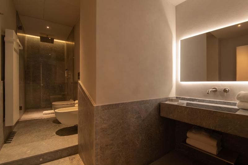 The Bank Hotel - Etruria Collection - image 30