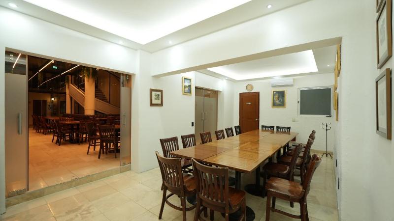 Hotel Marques Del Valle - image 16
