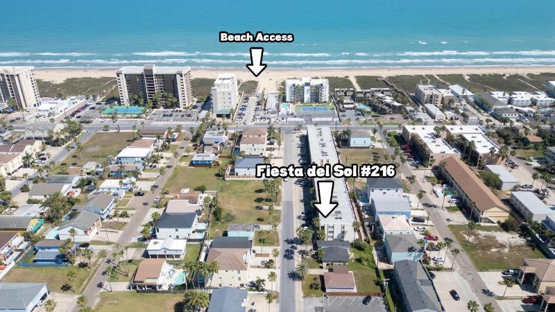 Walkable Location - 99 Steps to Beach - Pool apts - image 33