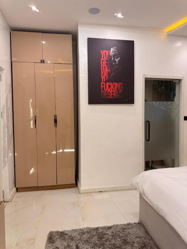 Ikija Residence Lekki - 4BR- Rooftop- Gym- WiFi - image 15