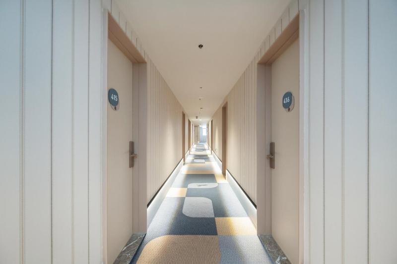 Hanting Hotel Shanghai The Bund Middle Jiangxi Road - image 11