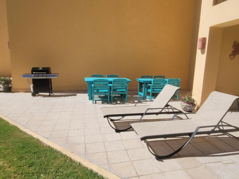 PrincesaB108 GroundFlr Grill ExperienceRockyPoint Oversized Patio - image 14