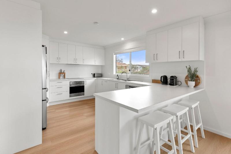 Peppertree Jervis Bay Pet Friendly Beachfront with Sea Views - image 35
