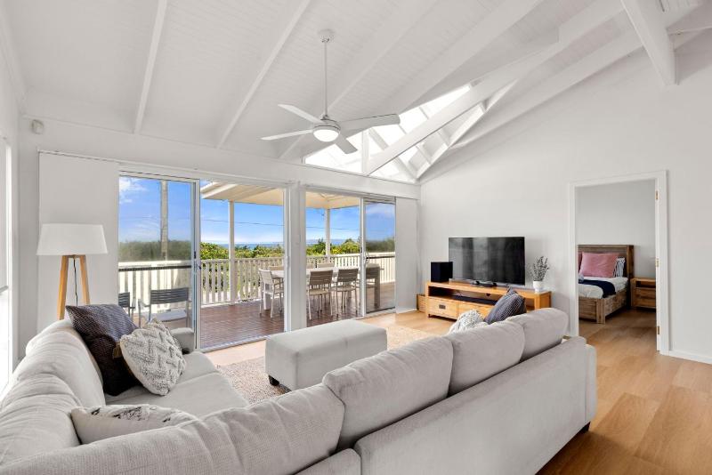 Peppertree Jervis Bay Pet Friendly Beachfront with Sea Views - image 29