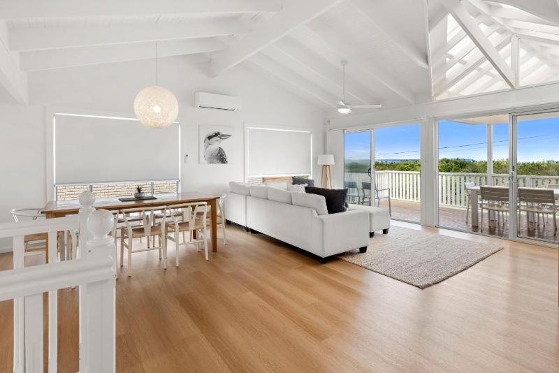 Peppertree Jervis Bay Pet Friendly Beachfront with Sea Views - image 27