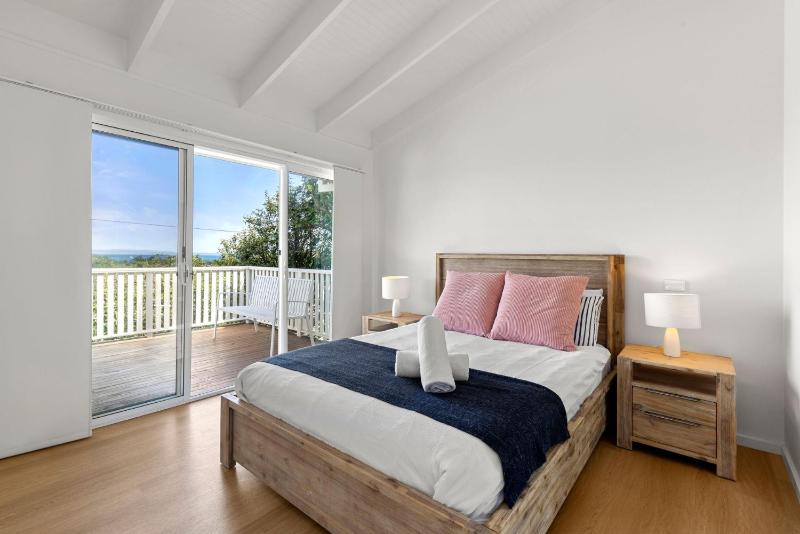 Peppertree Jervis Bay Pet Friendly Beachfront with Sea Views - image 28