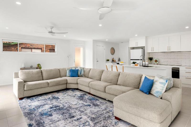 Callala Living - Pet Friendly - 5 Min Walk to Beach - image 23