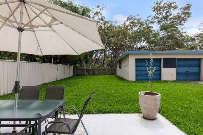 Callala Living - Pet Friendly - 5 Min Walk to Beach - image 21