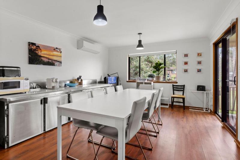 Callala Calm Pet Friendly 5 Mins Walk to Beach - image 38