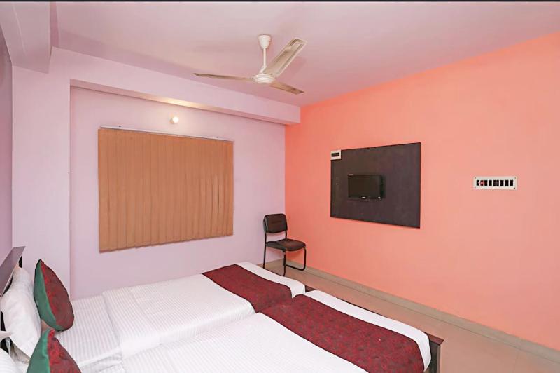 Megacity Inn - image 8