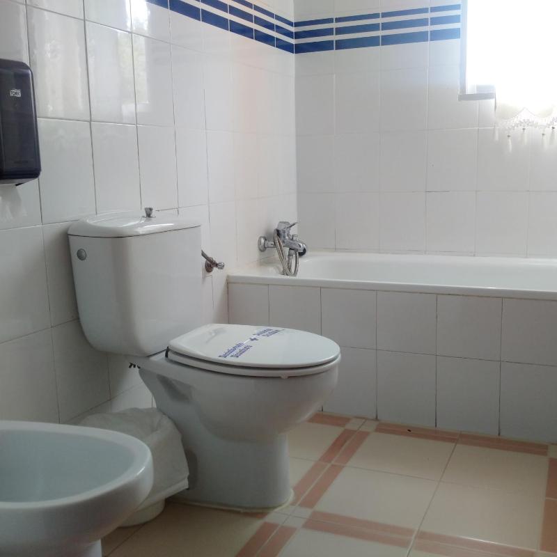 Double or Twin Room image 2