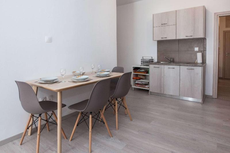 Trendy Cozy 2 Bd Apt in Panormou Metro Station - image 14